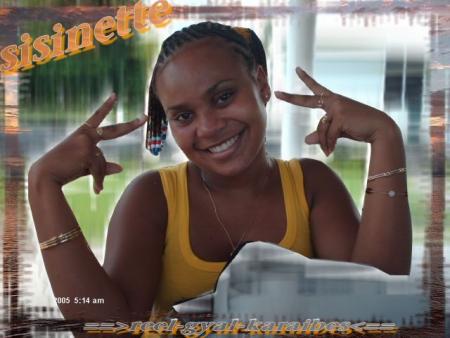 [-]<--->SiSinette <--->[-]