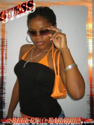 (--[==>Stessy<==]--)